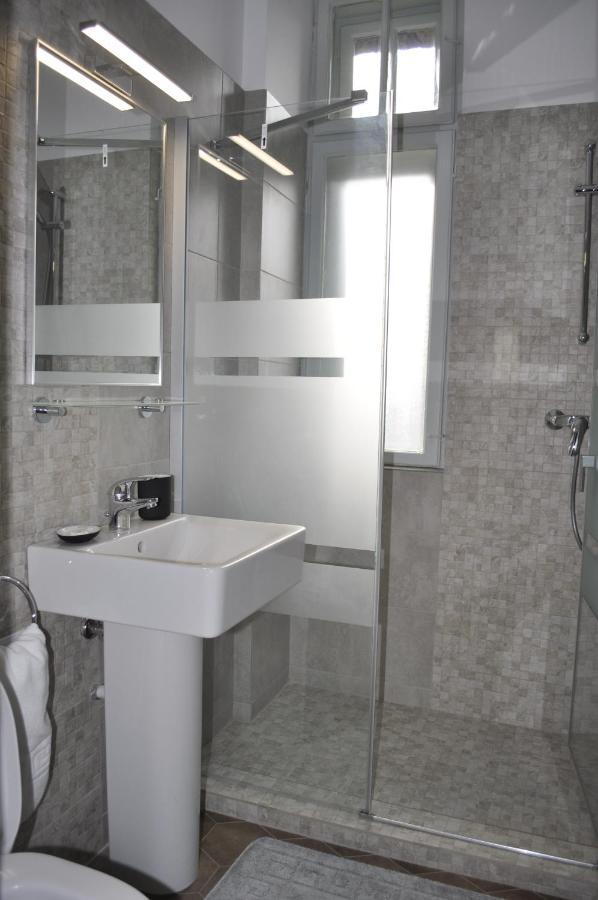 בוקרשט Hotel Triumf מראה חיצוני תמונה